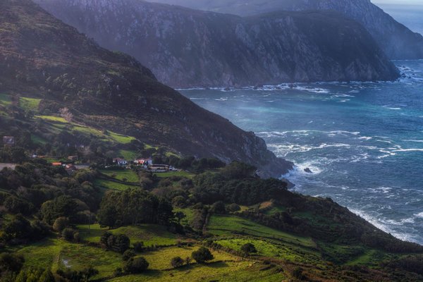 How to Utilize Augmented Reality to Improve Customer Engagement in Retail?