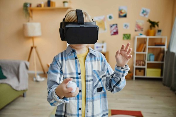 What Are the Prospects for Real Estate Development in Space-Themed Attractions?